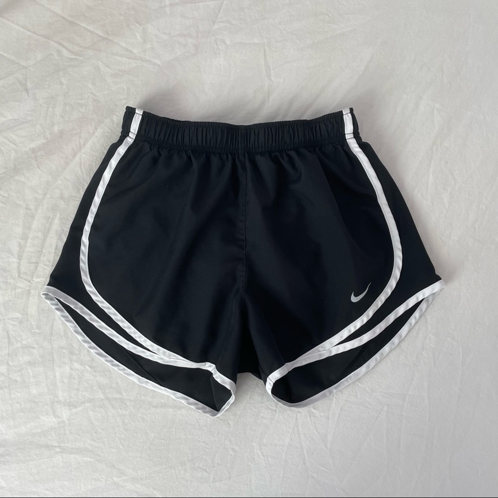 nike black and white dri-fit tempo running shorts